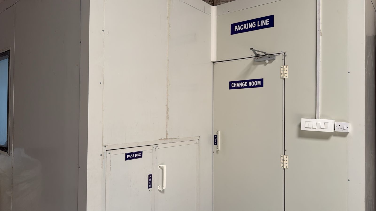 Change Room Entry